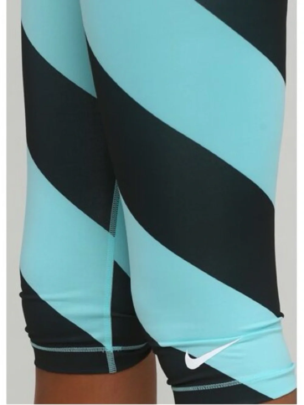 Nike Pro Capri 3/4 Exercise Gym Tights